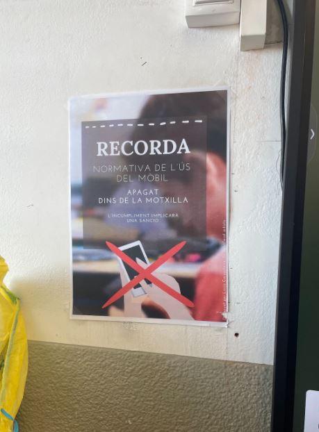 La prohibició dels mòbils a l’Institut Investigador&nbsp;Blanxart